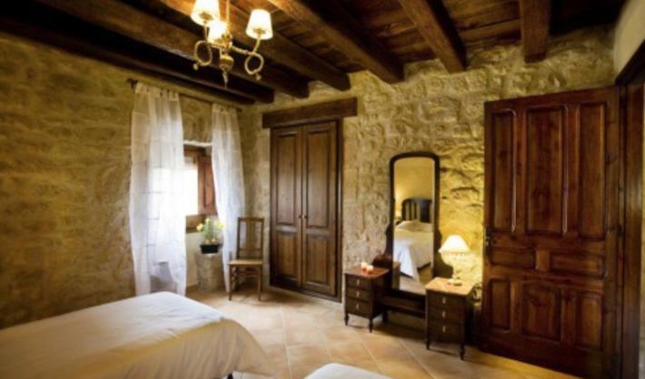 Casa Rural L'Avellana Pinell de Solsones Экстерьер фото